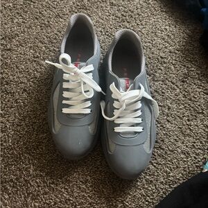Men's Gray Sneakers